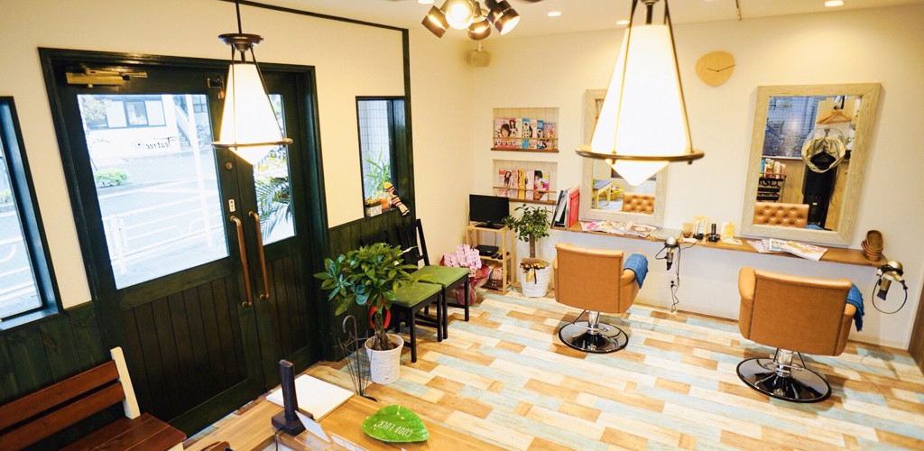 美容院　ヘアーサロン　ティートゥリースター teatreestar