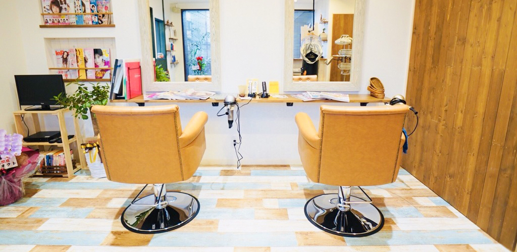 美容院　ヘアーサロン　ティートゥリースター teatreestar